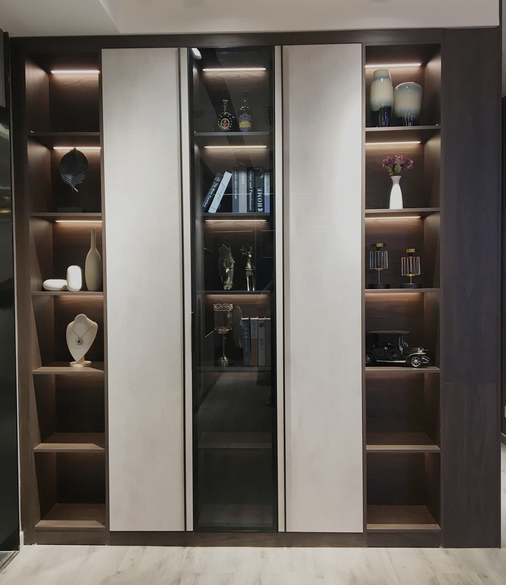 貴朝（cháo）全屋定製極簡風格衣（yī）櫃.jpg